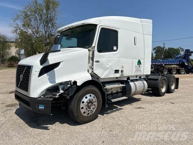 Volvo VNL Tegljači
