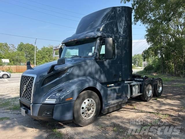 Volvo VNL Tegljači