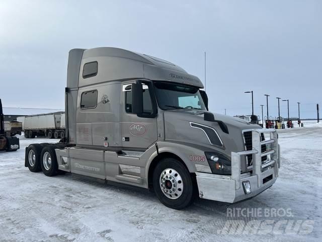 Volvo VNL Tegljači