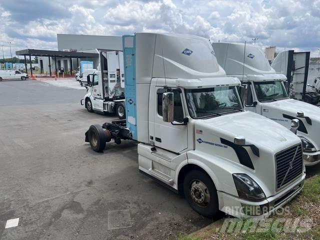 Volvo VNL Tegljači