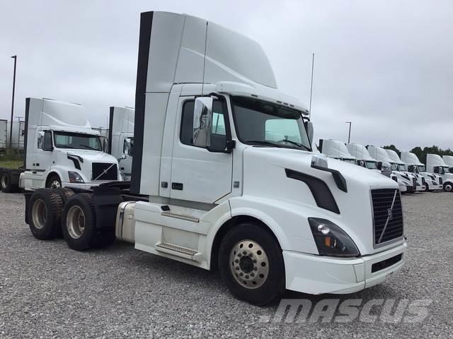 Volvo VNL Tegljači