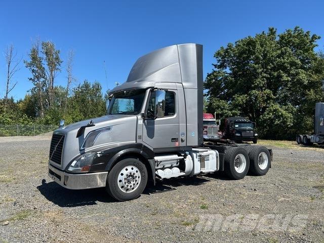 Volvo VNL Tegljači