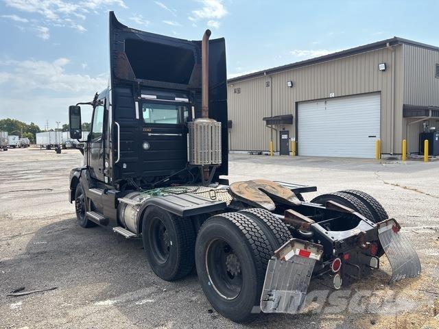 Volvo VNL Tegljači