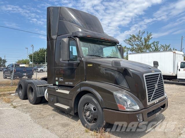 Volvo VNL Tegljači