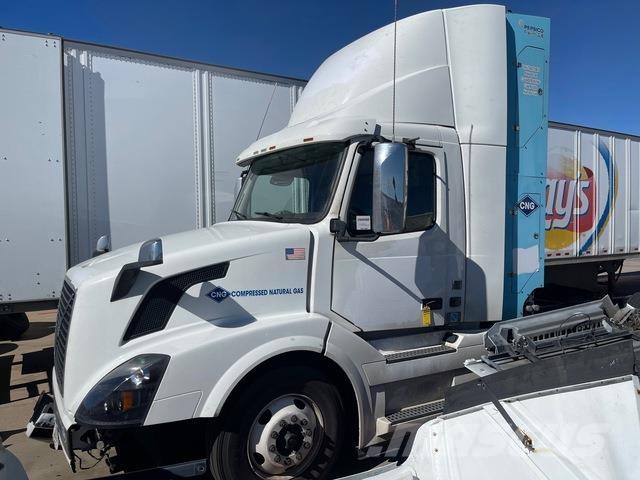 Volvo VNL Tegljači