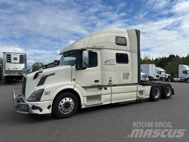 Volvo VNL 780 Tegljači