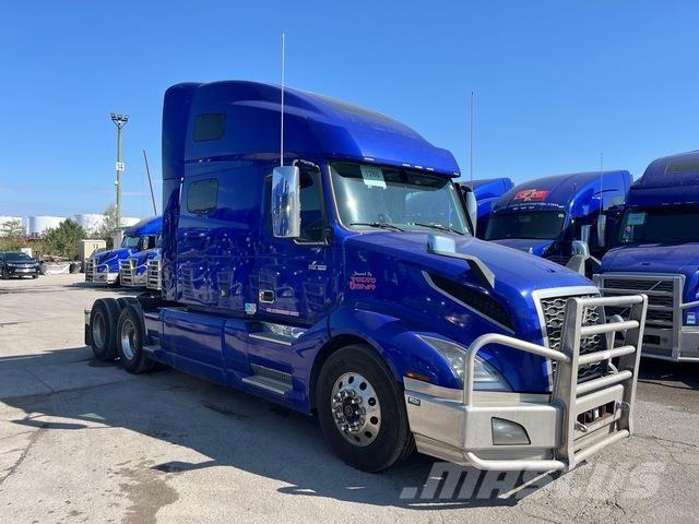 Volvo VNL760 Tegljači