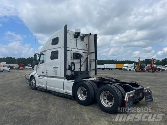 Volvo VNL860 Tegljači