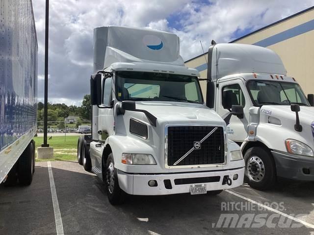 Volvo VNM Tegljači