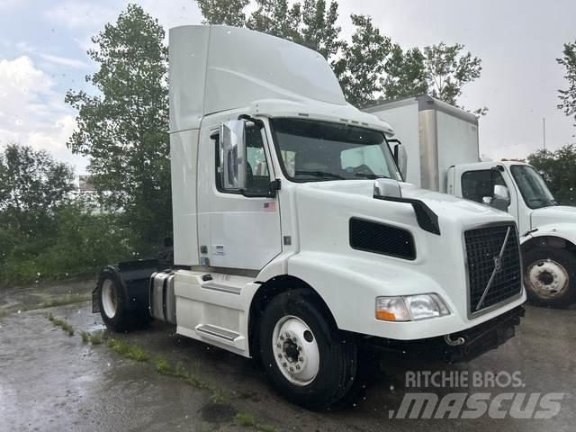 Volvo VNM Tegljači
