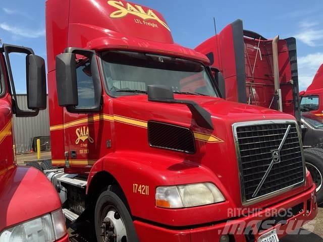 Volvo VNM Tegljači