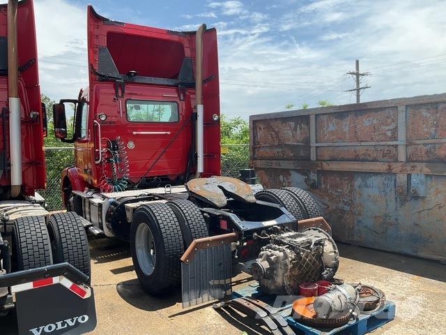 Volvo VNM Tegljači