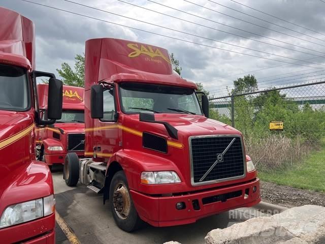 Volvo VNM Tegljači