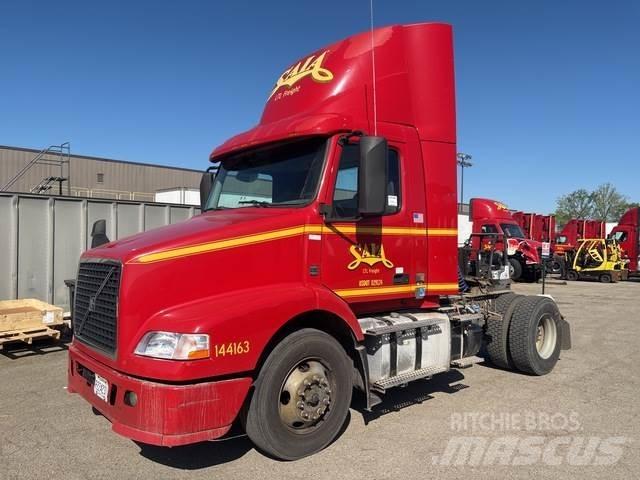Volvo VNM Tegljači