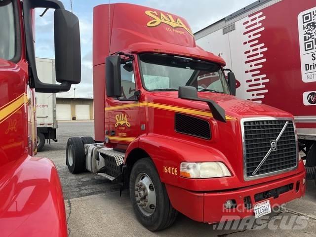 Volvo VNM Tegljači