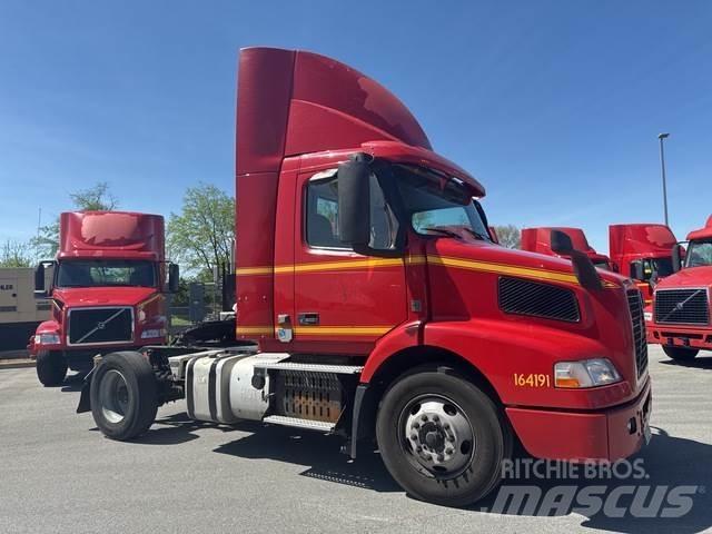 Volvo VNM Tegljači