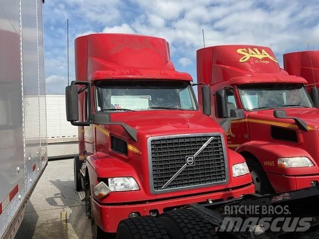 Volvo VNM Tegljači