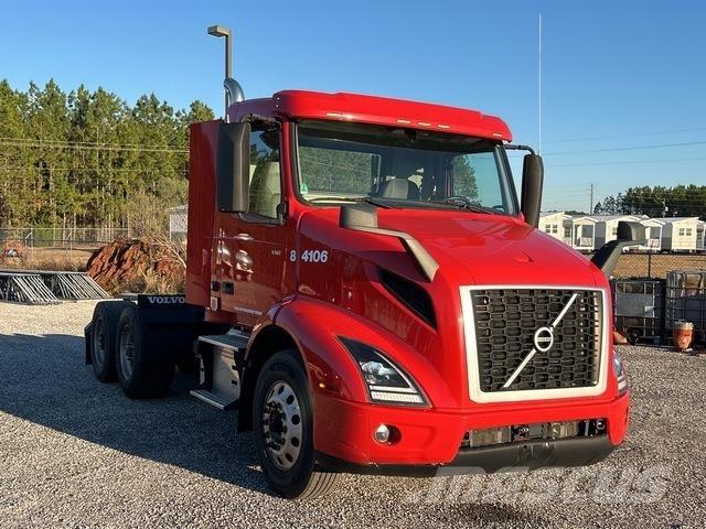 Volvo VNR Tegljači