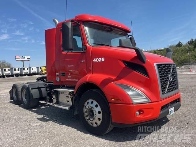 Volvo VNR Tegljači