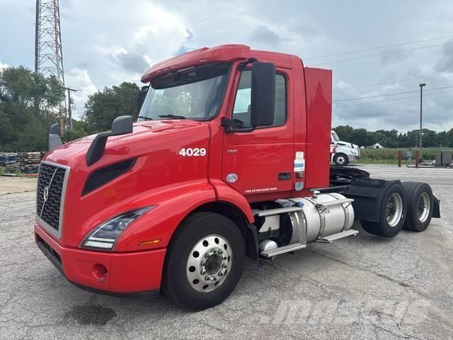 Volvo VNR Tegljači