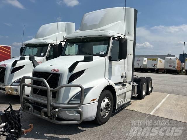 Volvo VNR Tegljači