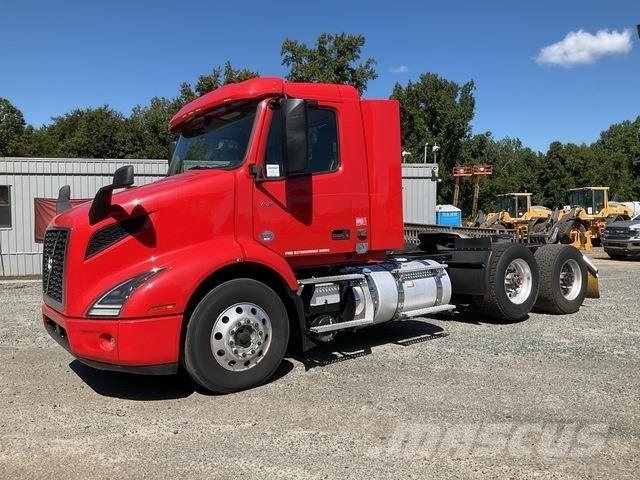 Volvo VNR Tegljači