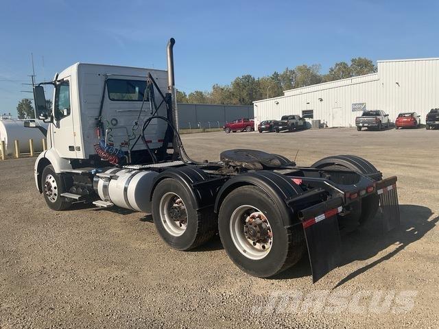 Volvo VNR Tegljači