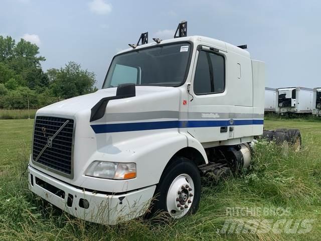 Volvo VNR64T Tegljači