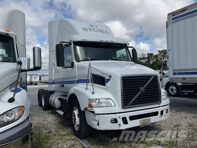 Volvo VNR64T Tegljači
