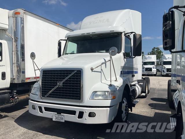 Volvo VNR64T Tegljači