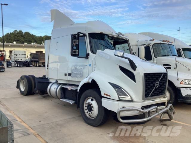 Volvo VNR64T Tegljači