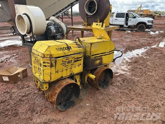 Wacker Neuson  Nabijači zemlje