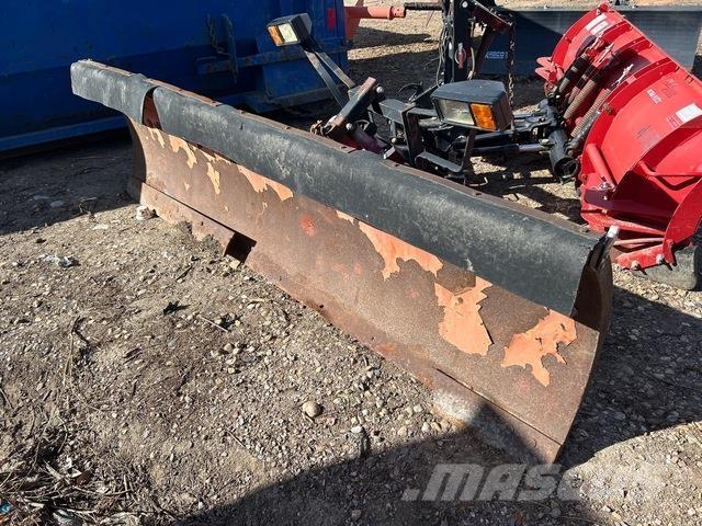 Western  Snežne daske i plugovi