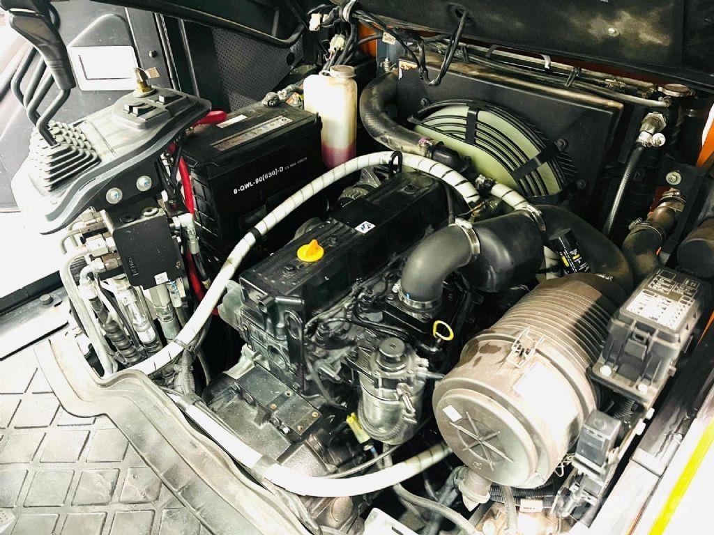 Doosan D30S-7 Dizelski viljuškari