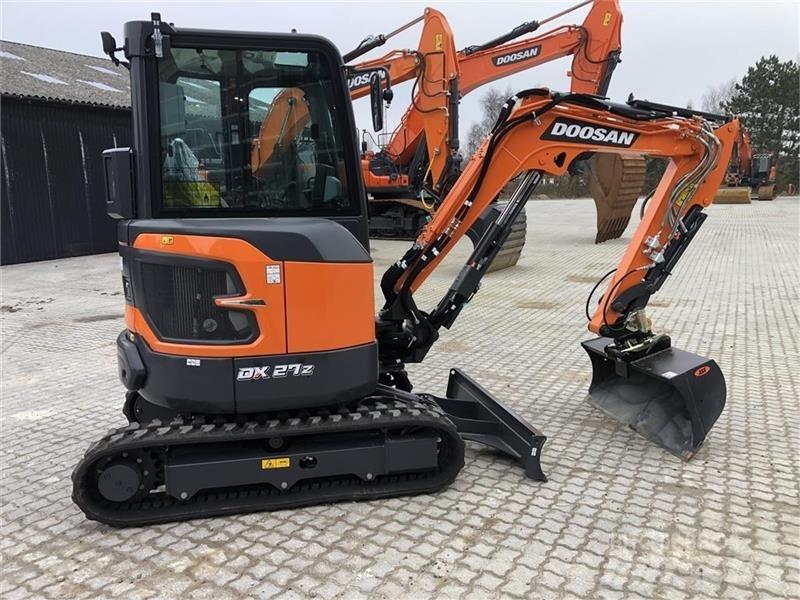 Doosan DX27Z-7 Mini bageri < 7t