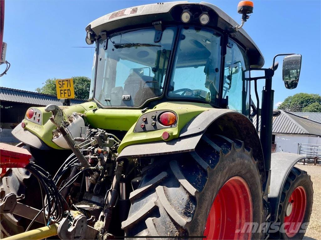 CLAAS ARION 430 Traktori