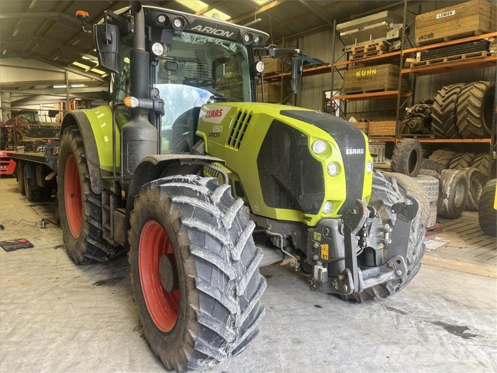 CLAAS ARION 650 Traktori