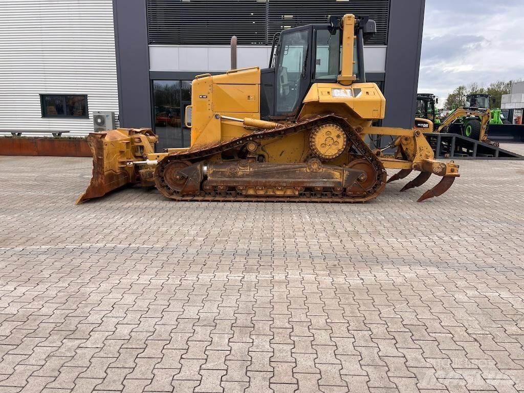 CAT D6N XL Buldožeri guseničari