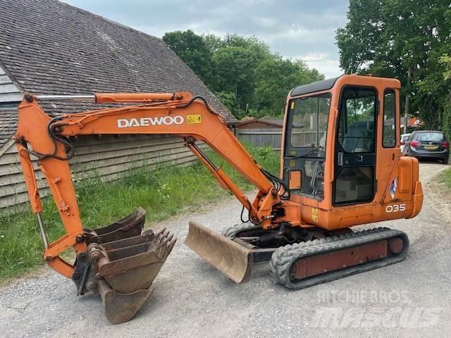 Daewoo SL35 Midi bageri 7t – 12t