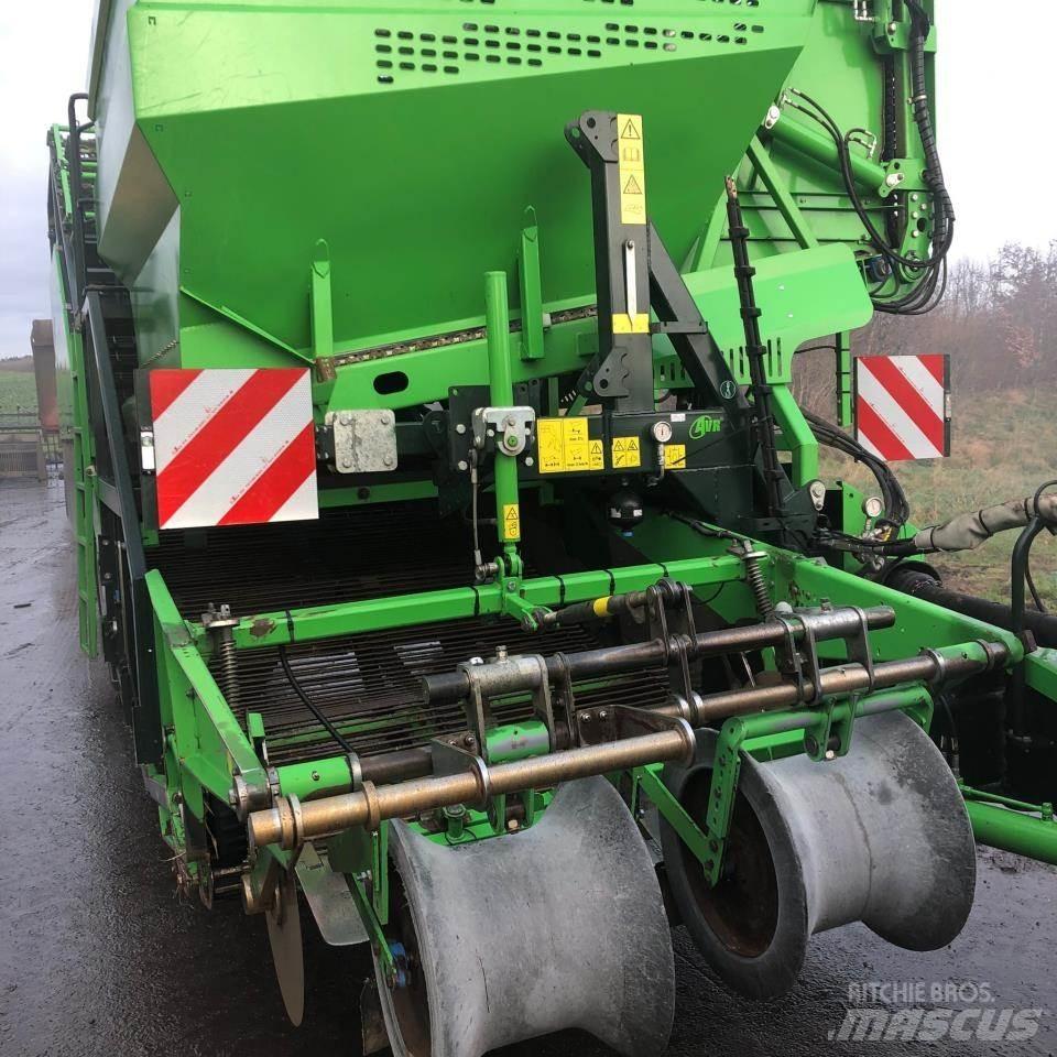 AVR SPIRIT 9200 Kombajni i kopači za krompir