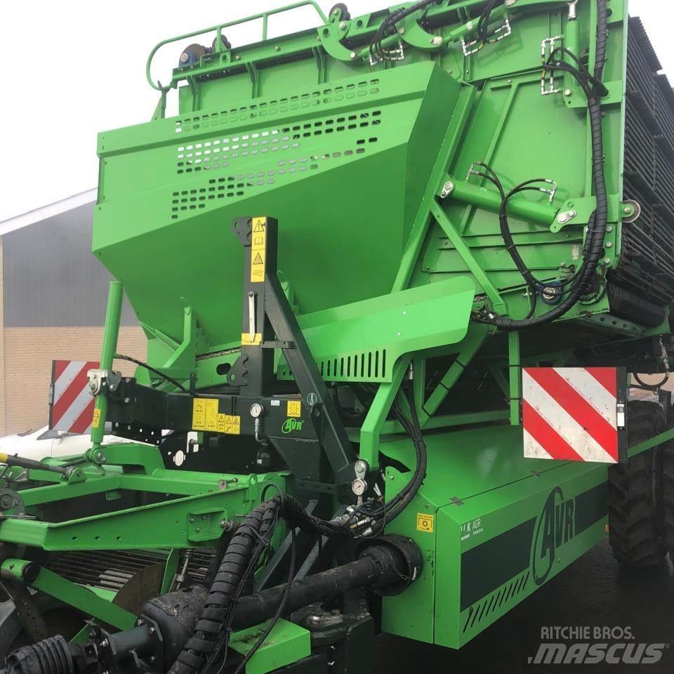 AVR SPIRIT 9200 Kombajni i kopači za krompir