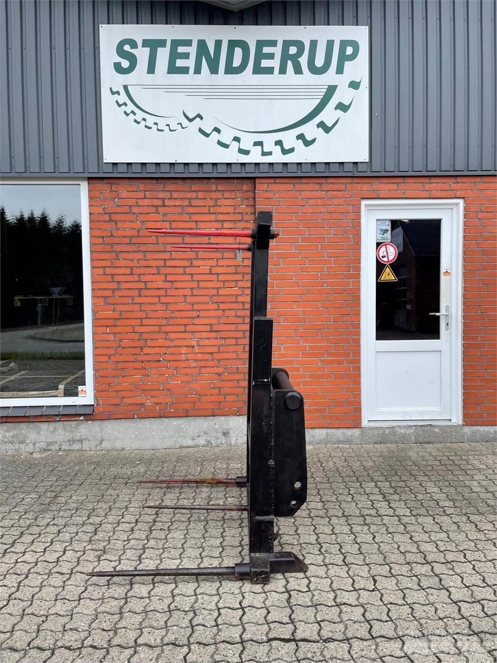  BALLESPYD T/BOBCAT Pritege za bale