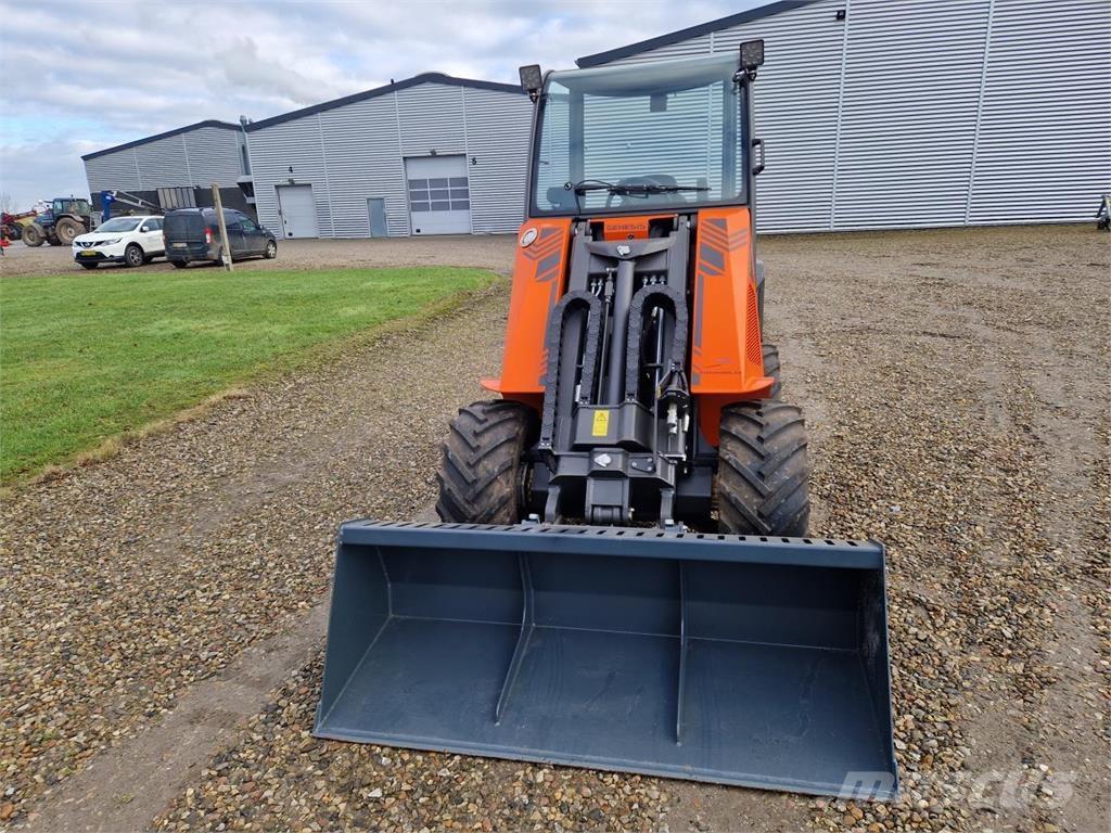 Cast 40 XD Mini utovarivači