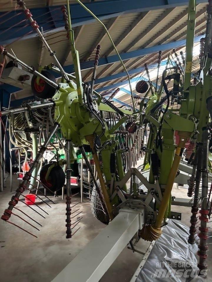 CLAAS LINER 3000 Okretači i sakupljači sena