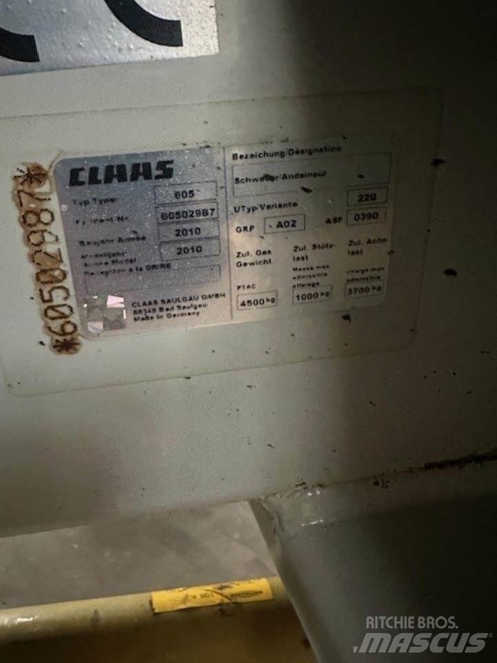 CLAAS LINER 3000 Okretači i sakupljači sena