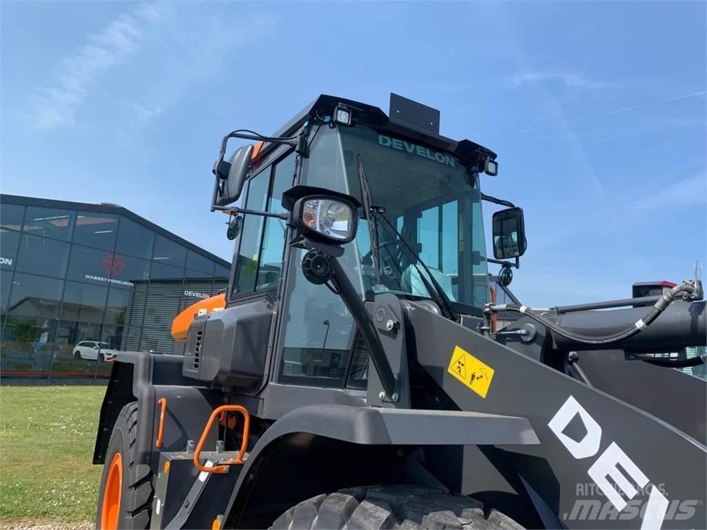 Develon DL250-7 Utovarivači na točkove