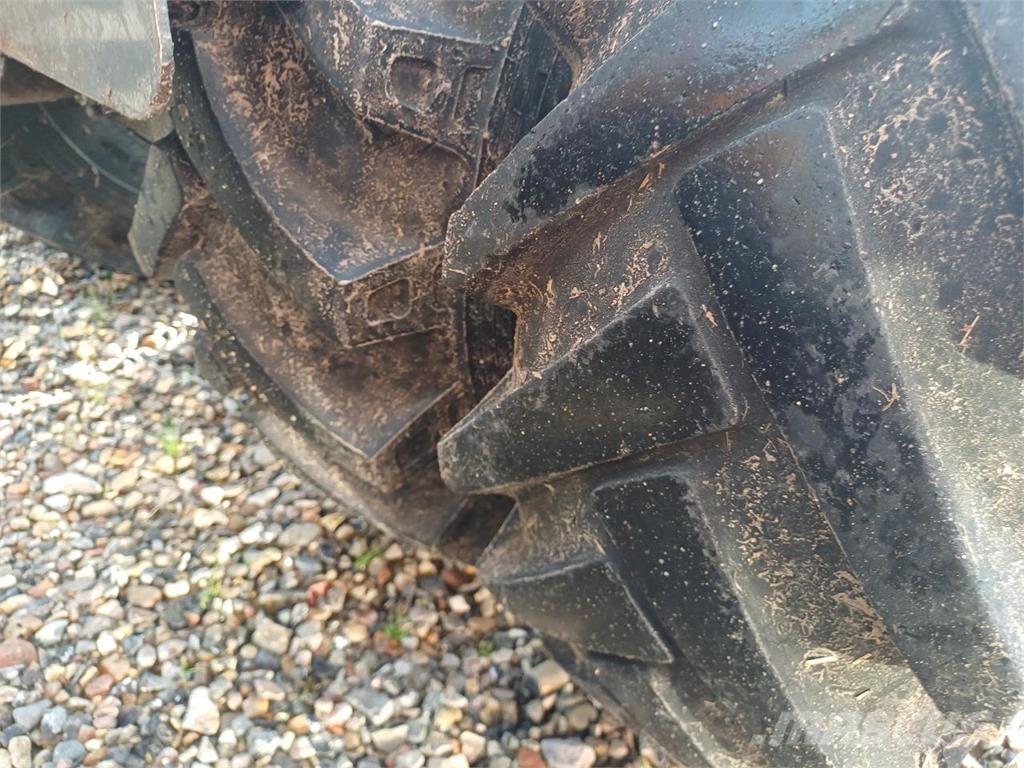 GiANT V451T Mini utovarivači