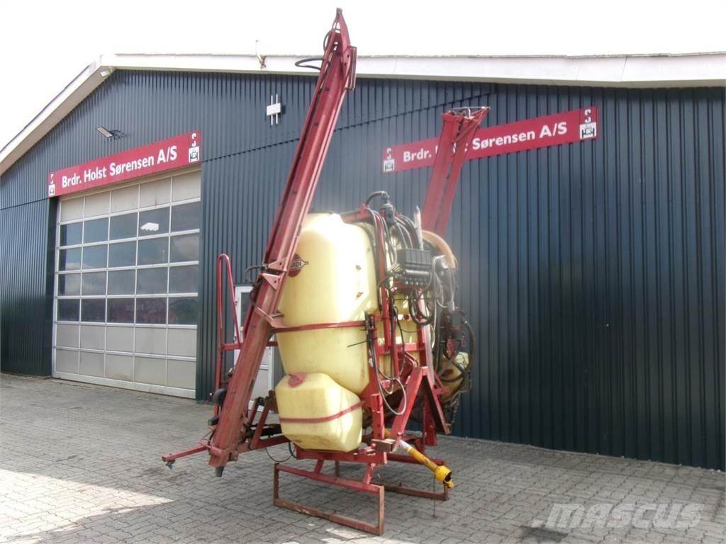 Hardi 1200L 15 M Montirane prskalice