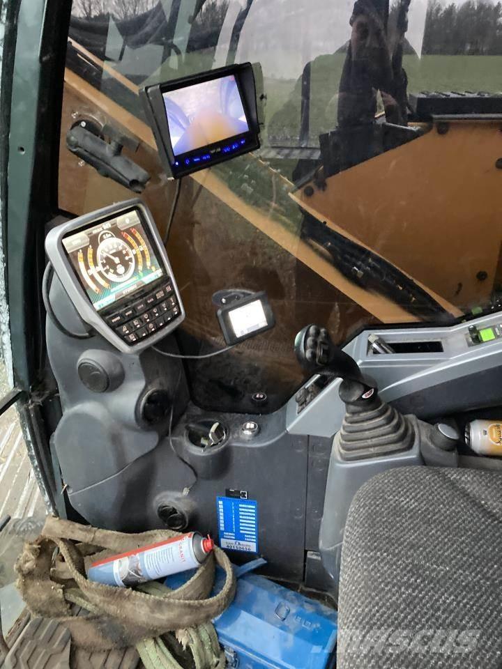 Hyundai HX 145 Bageri guseničari