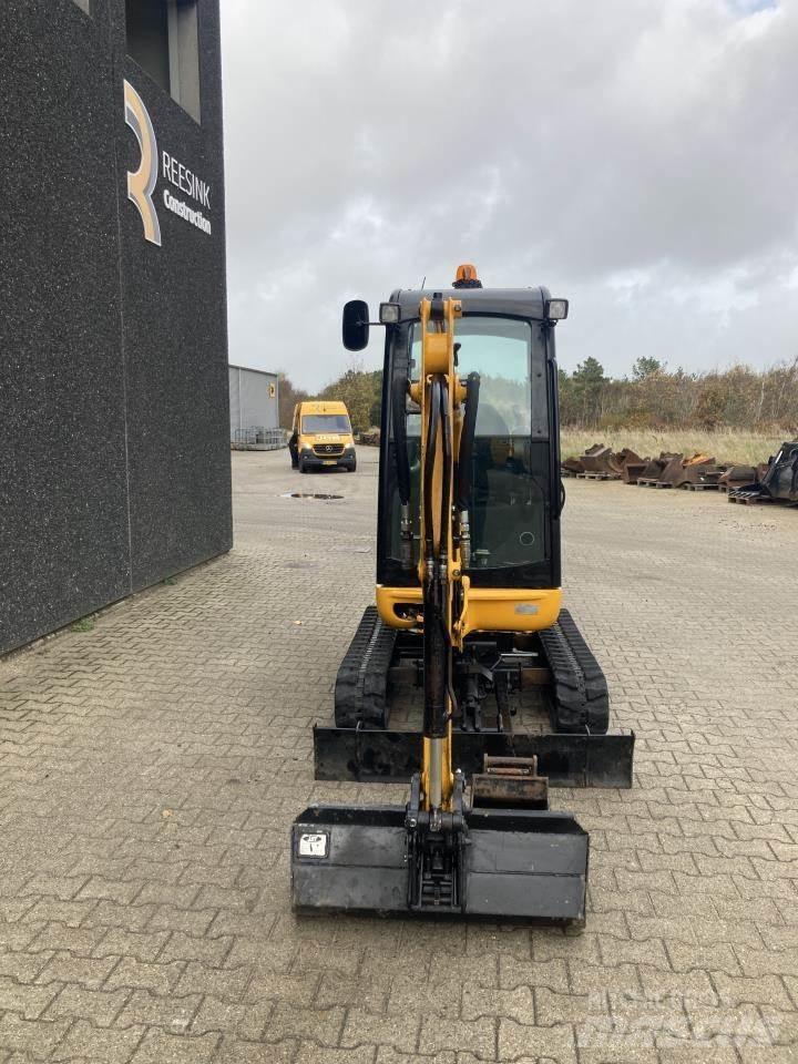 JCB 8020 CTS Mini bageri < 7t